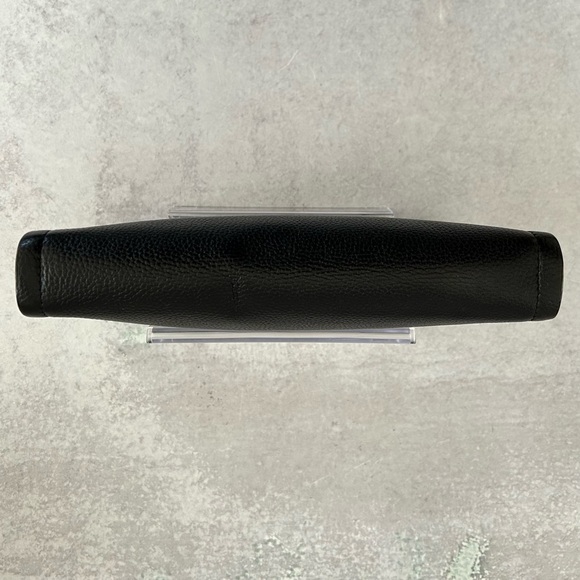 TORY BURCH Carson Pebbled Leather Zip Top Convertible Crossbody Clutch Bag Black - Picture 11 of 12